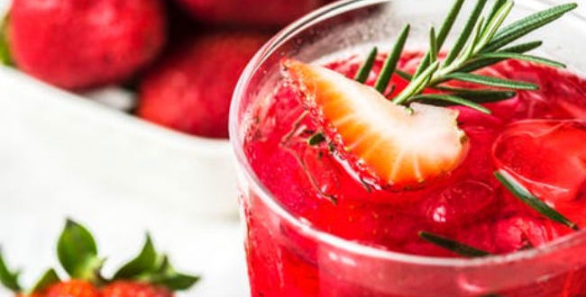 Σπιτική φραουλάδα