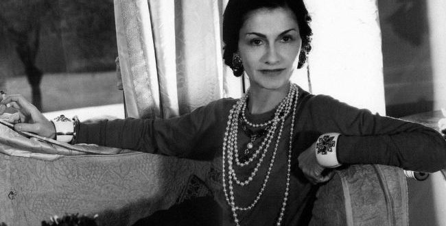 Coco Chanel: σχεδιάστρια μόδας