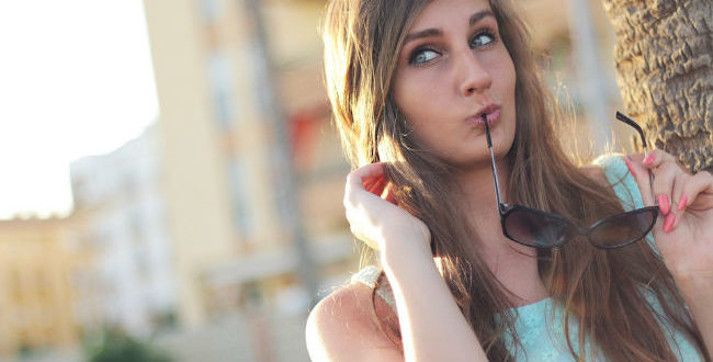 Τι να το κάνω αν είσαι όμορφη εξωτερικά, αλλά έχεις καβαλήσει το «καλάμι»;