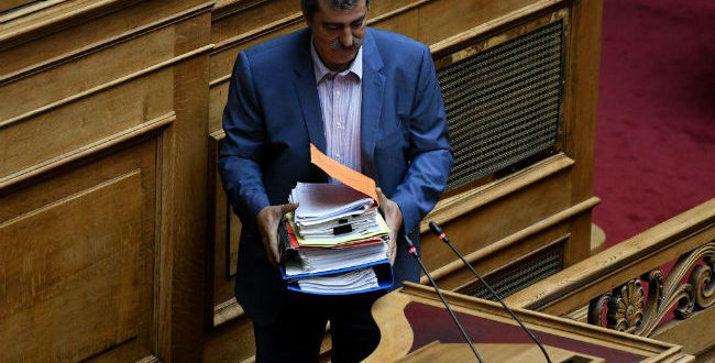 «Ναι» στην άρση ασυλίας του Πολάκη από τη Βουλή