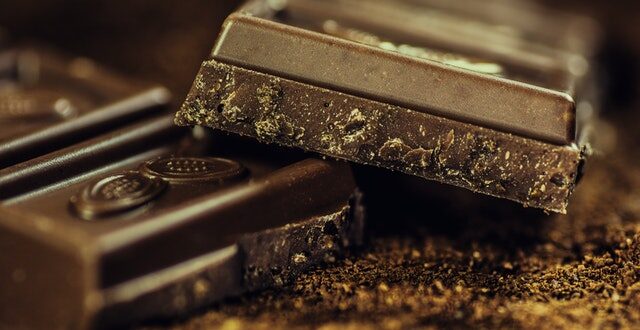 Τα οφέλη της μαύρης σοκολάτας